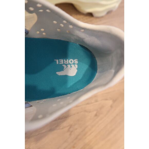 Sorel Women's Kinetic Breakthru Tech Lace Sneaker Size 8.5 - Picture 6 of 8